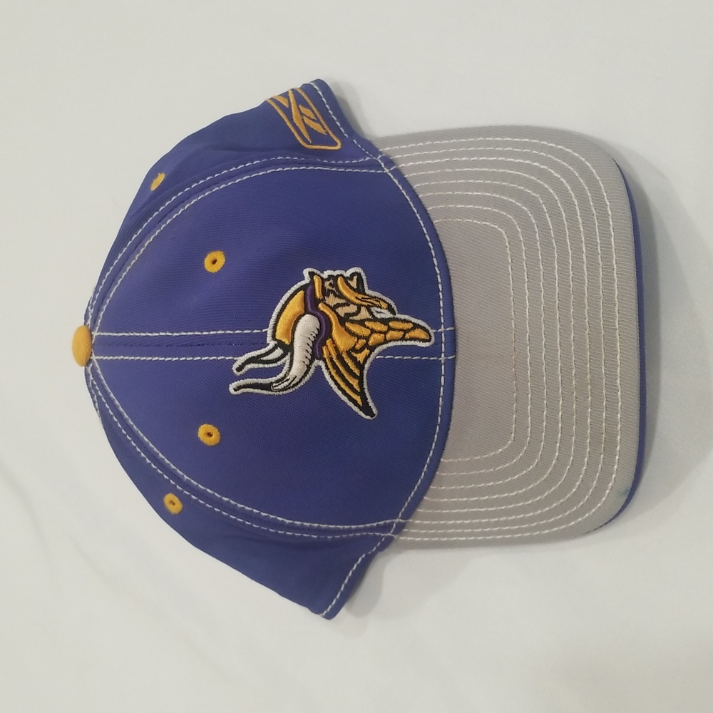 Hat, Reebok, Minnesota Vikings, fitted, on-field - Picture 2 of 8